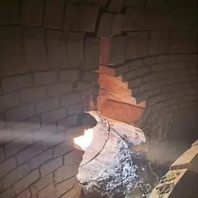 Μπορεί το Corundum Mullite Castable να χρησιμοποιηθεί για επισκευή εξόδου ζεσ...